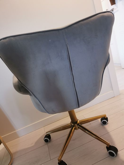 Piękny welurowy, obrotowy, regulowany fotel