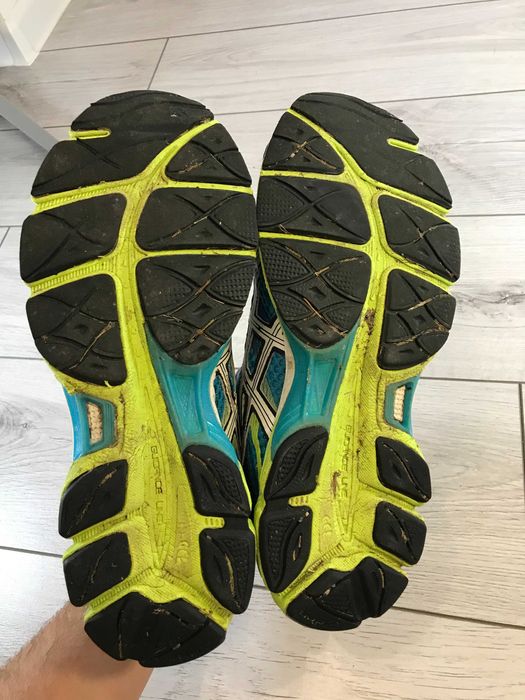 Buty ASICS Gel-Cumulus 16 rozm. 44
