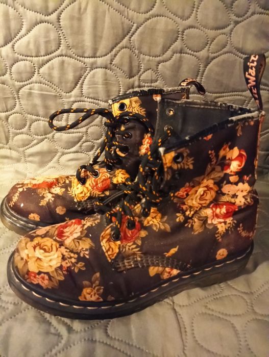 Buty Martensy nad kostkę