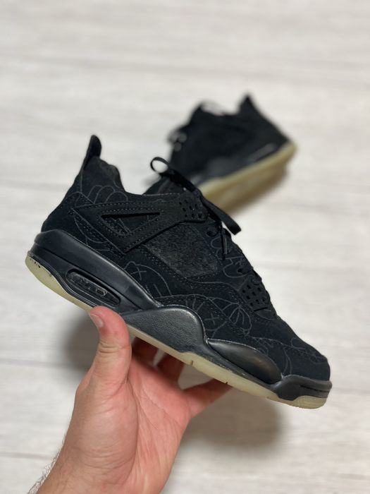 Чоловічі кросівки Nike Air Jordan 4 Retro