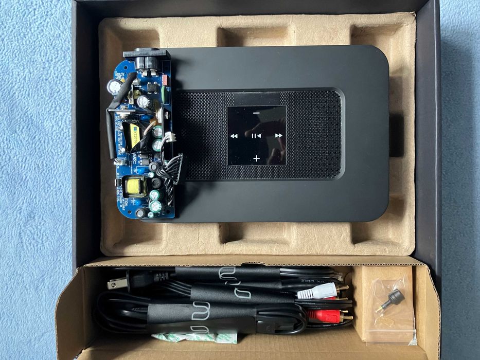 Bluesound Node 2i + interfejs i zasilacz PD Creative