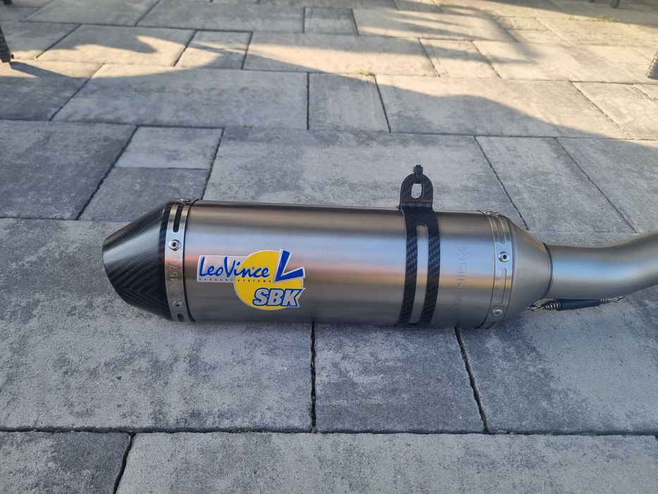 ねむ様 Kawasaki ZX6R 636 ZX 6 R Ninja Tłumik Wydech LeoVince 2003-04 NOWY