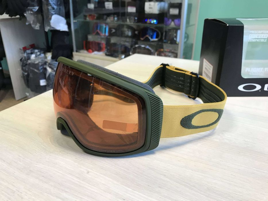 Гірськолижна маска окуляри очки Oakley Flight Tracker M L XM XL різні