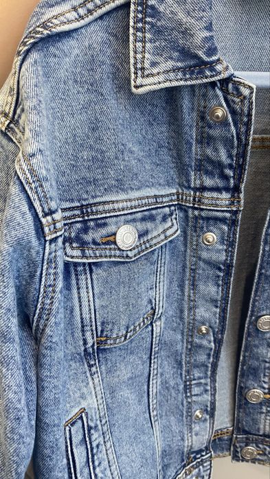 Джинсова куртка H&M 122р. і сорочка в клітинку 116р.