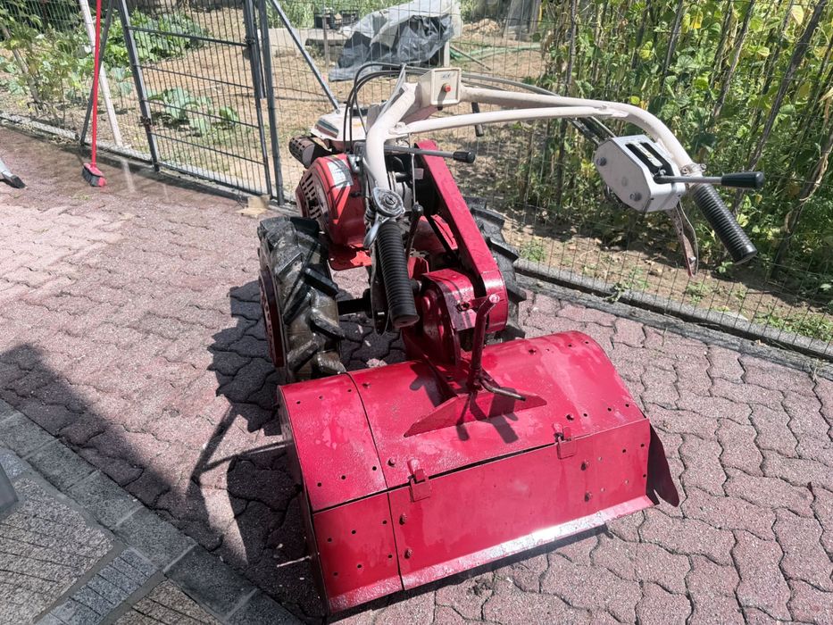 Motocultivador Kubota a Gasolina