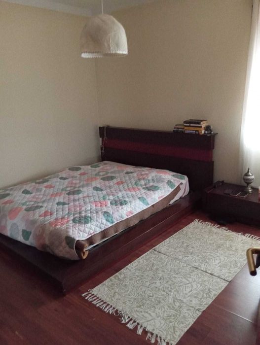 Apartamento T2 com terraço + lugar de garagem e arrumos