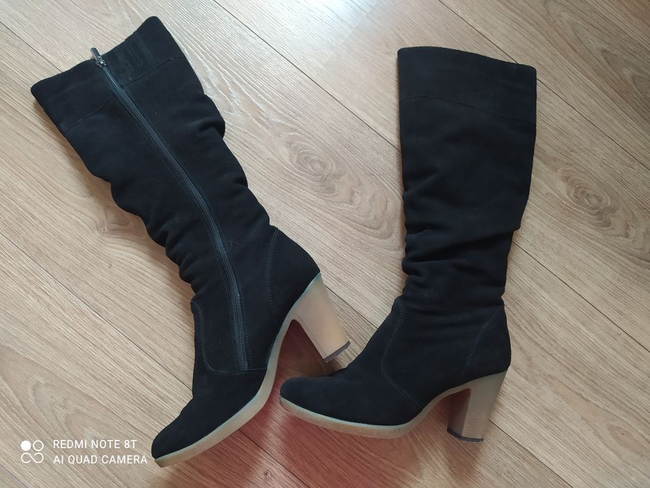 Чоботи, сапожки зимові.