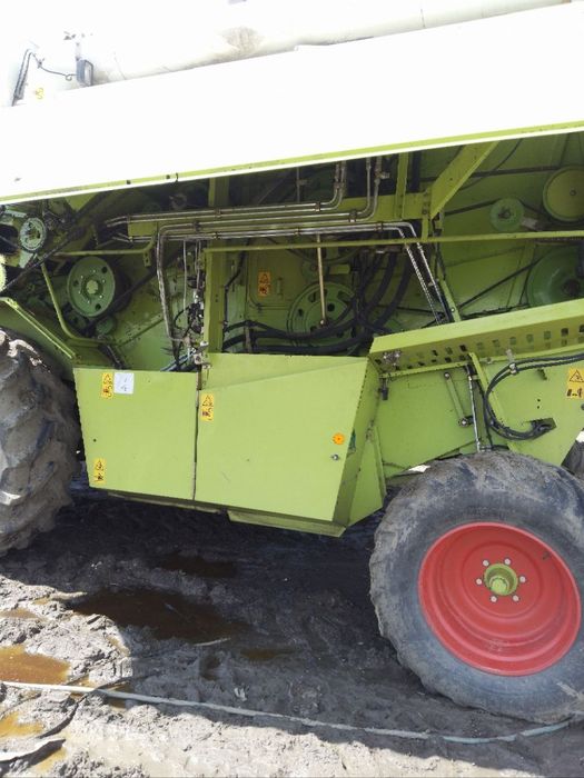 Продается комбайн Claas Lexion 460