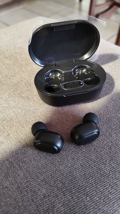 Auriculares Earphones Bluetooth NOVOS!