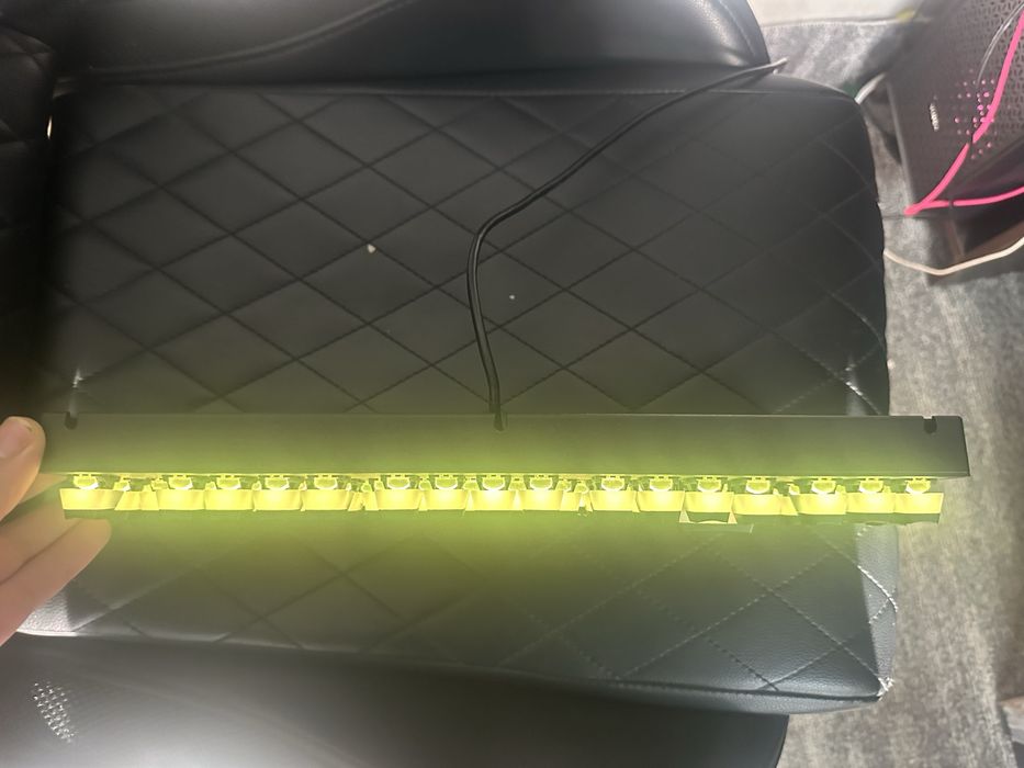 Razer BlackWidow V3 - механічна клавіатура з RGB підсвіткою