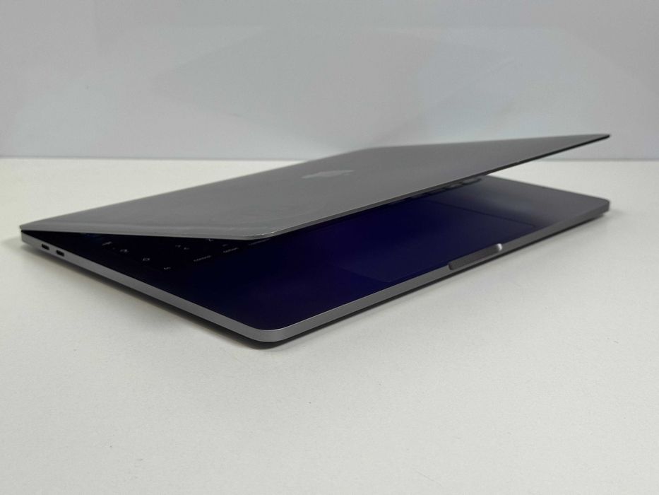 MacBook Pro 13 2016 Touchbar i5 8GB RAM 256GB SSD