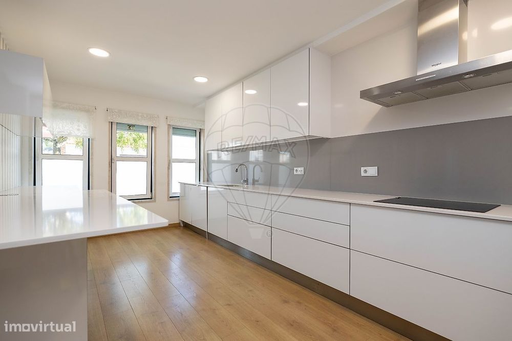 Duplex T3 para venda