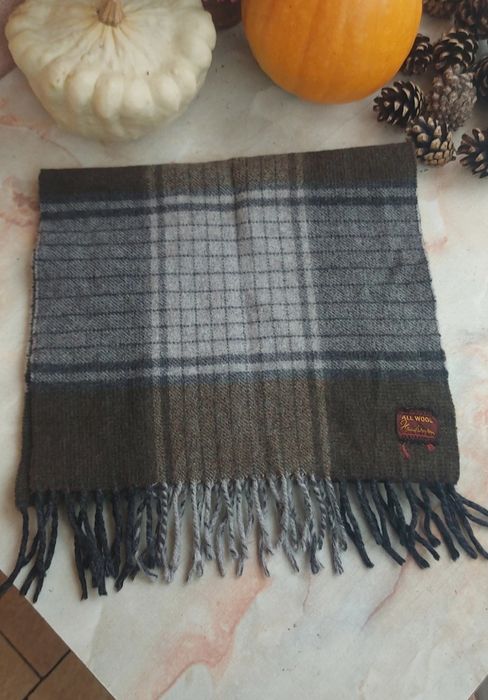 szalik wełniany 100% wełna wool