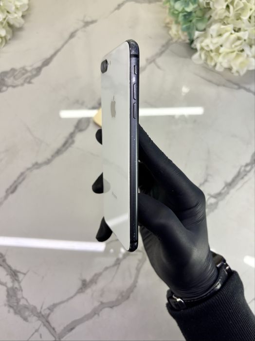 Уцінка! Опис! Оригінал Iphone 8 Plus 64GB 75%АКБ  від Магазину