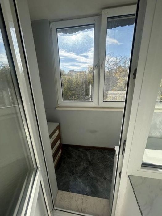 2-х кімнатна квартира , на вул.Вадатурського (Малиновський)