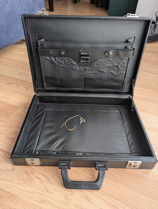 Walizka, neseser, aktówka