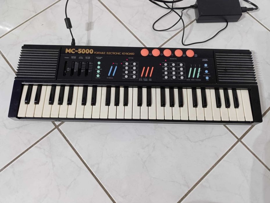 piano elétrico usado