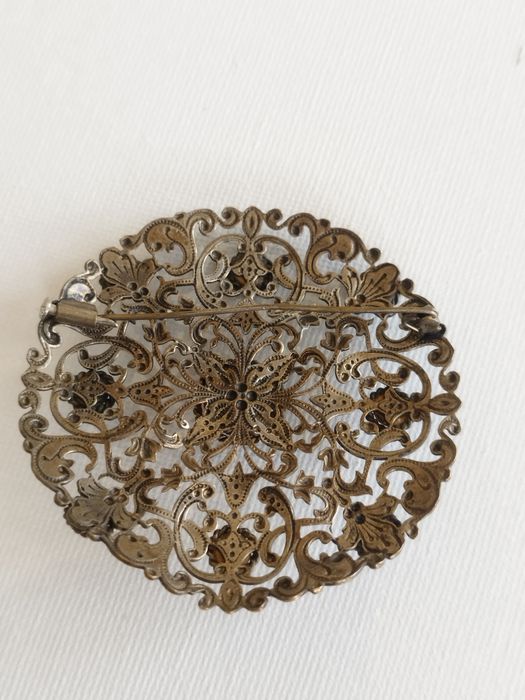 Lindo broche vintage