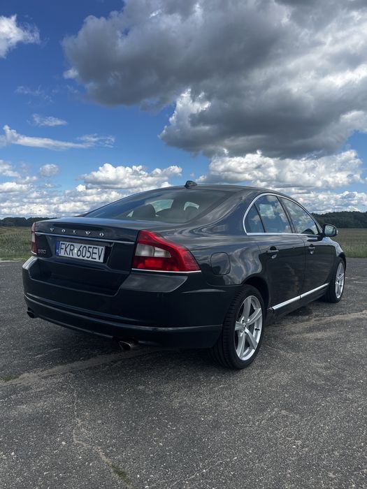Volvo S80, 2.4 D5