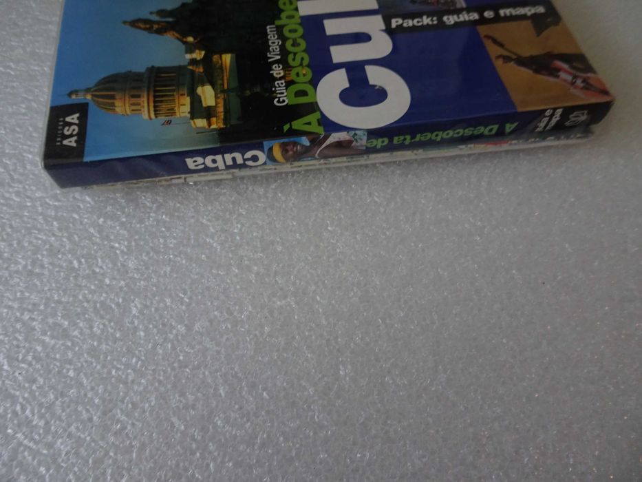 Livro Guia Turístico Cuba - Guia de viagem