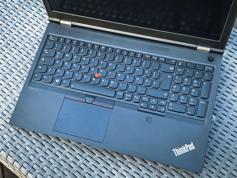 Ноутбук Lenovo ThinkPad P15 Gen 1 i9-10885H 32 ГБ 1 ТБ 15.6  FHD Win11