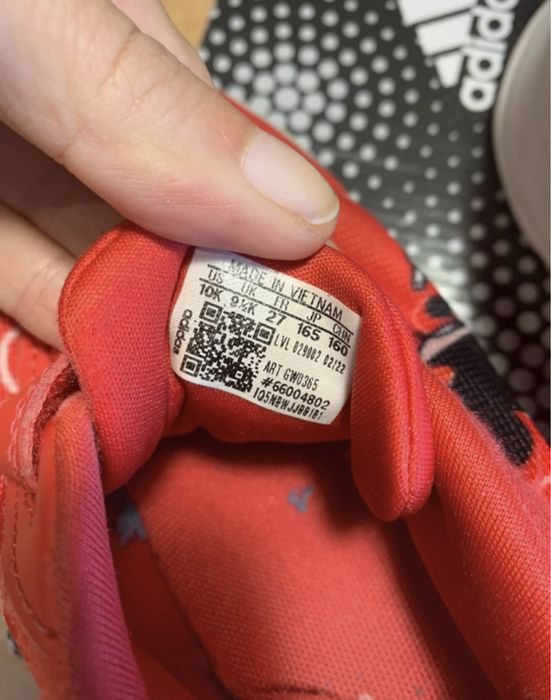 Ténis Adidas Disney