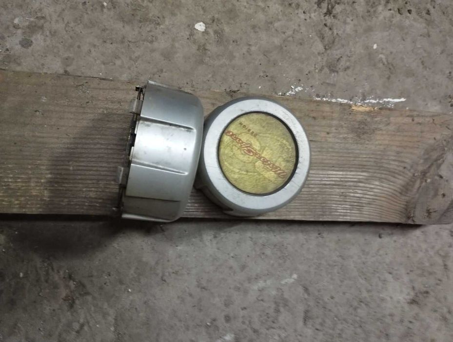 Кришки для діскив Mitsubishi L200, Pajero Sport .