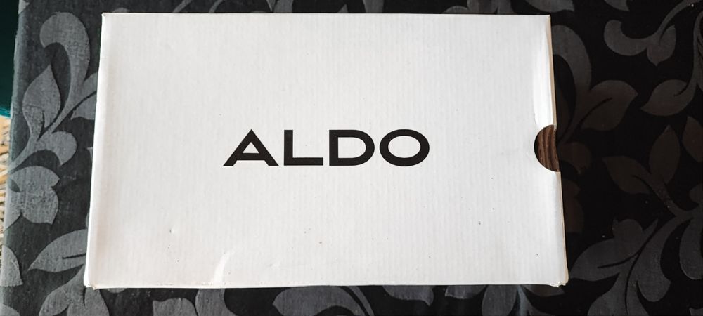 Sapatos Aldo novos