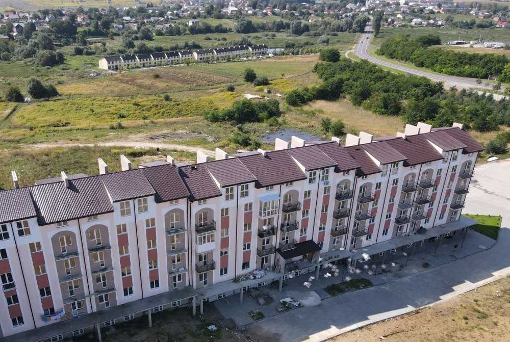 Продам  2 кім квартиру в  зданій новобудові, готова до ремонту.