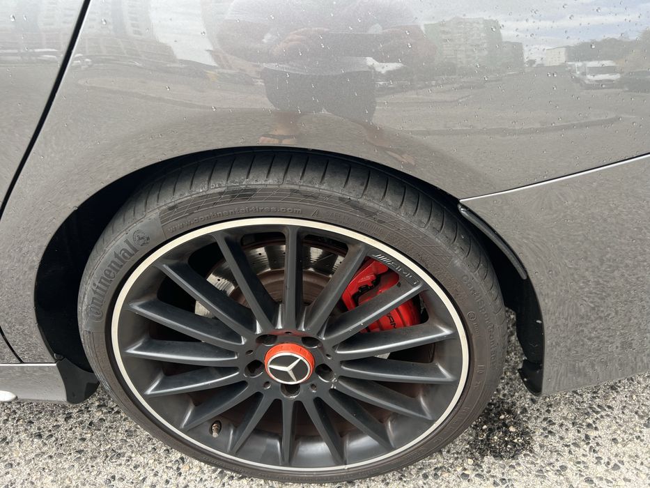 Mercedes-Benz CLA 45 AMG — fotografia 6