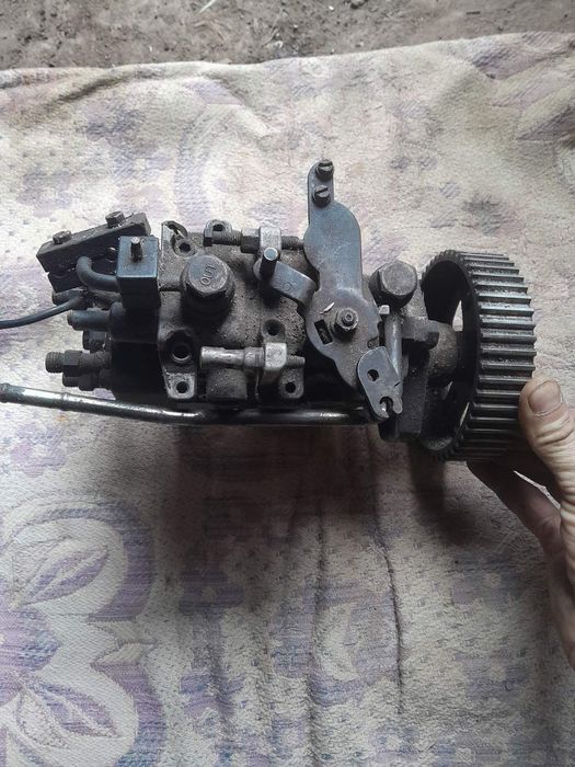 Продам тнвд мазда бонго 2200