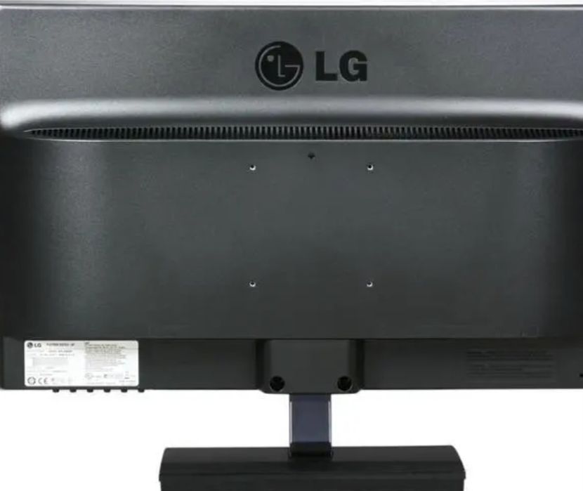 Monitor HD LG E2370