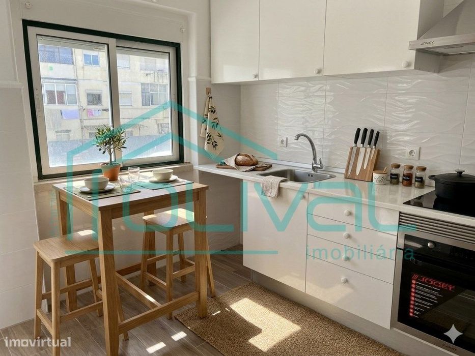 RESERVADO Apartamento T2 Renovado Centro de Alverca do Ribatejo
