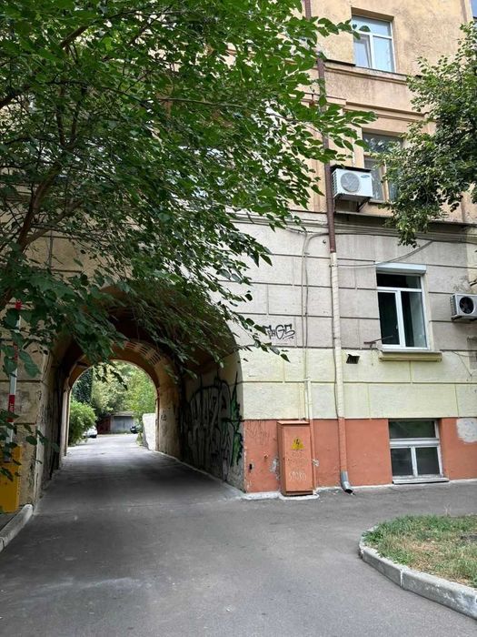 Тарасовская, парковка, метро пл. Л.Толстого, Университет-7мин!