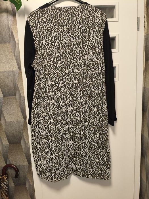 Czarno-biała sukienka roz. 50-52