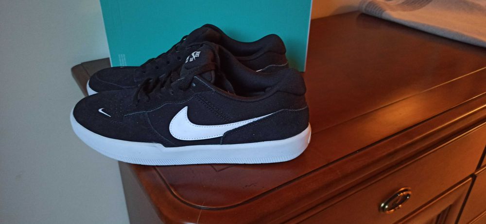 (r. 44,5) Nike SB Force 58 Black White CZ2959,-001 czarne skatebording