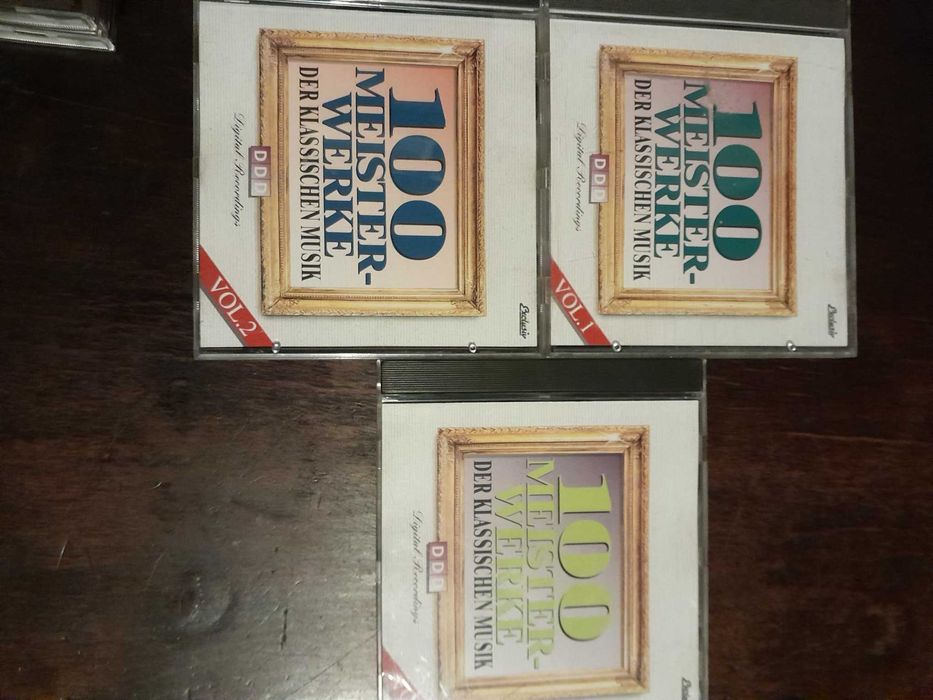 Vendo cds musica classica a vários preços . Ver descriçao