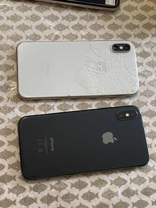 Iphone X заблоковані на запчастини.
