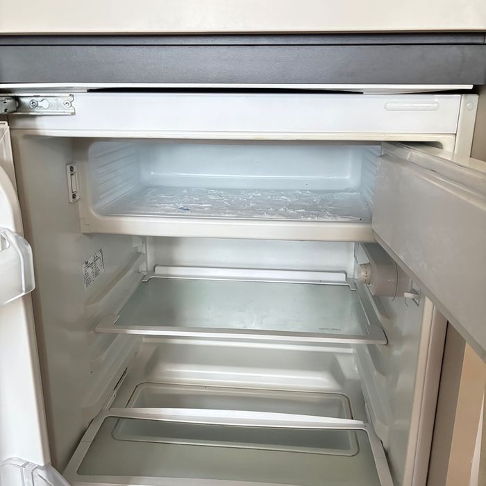Frigorífico encastre Teka