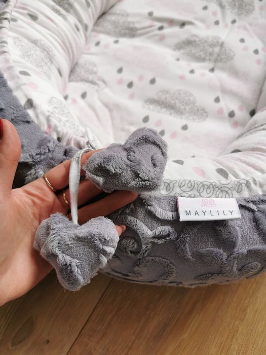 Kokon maylily bambusowy z tłoczony velvetem