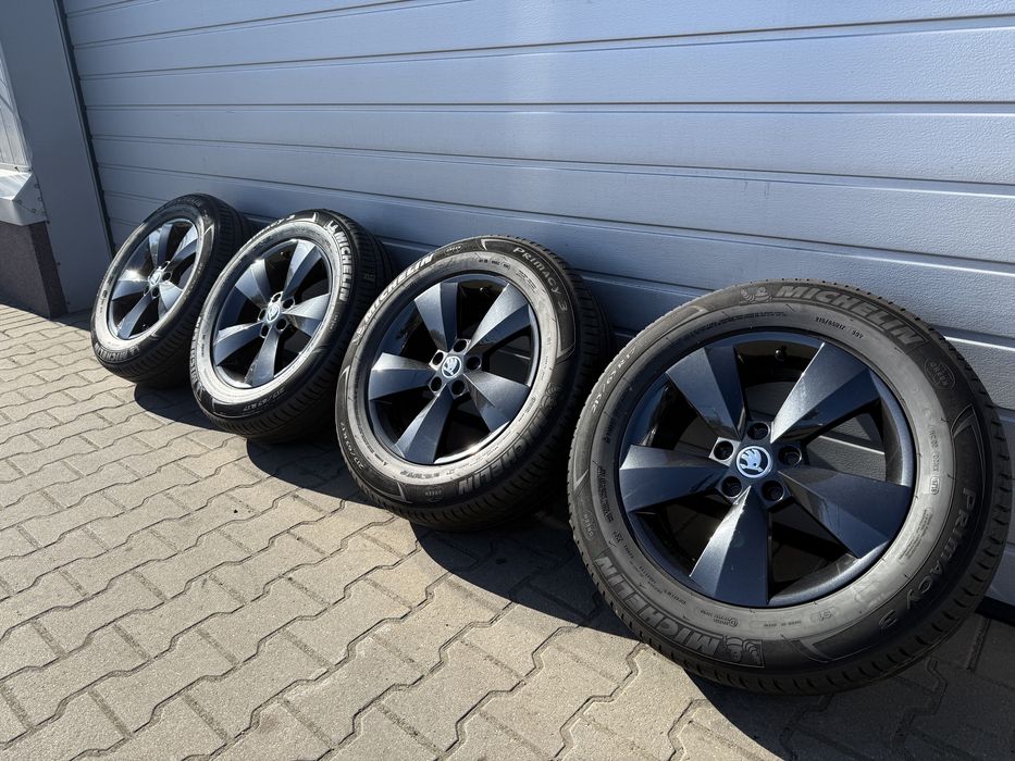 Koła letnie 17” Skoda Octavia 3 4 5x112 215/65/17 Michelin