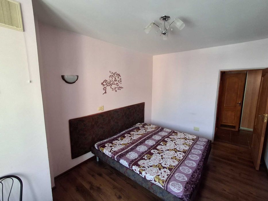 Продаж двокімнатної квартири по вул. Борщагівська Солом'янський НАУ