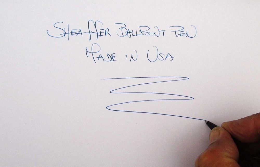 1980's Esferográfica SHEAFFER Targa 676 "Feather Pattern" - MADE IN USA