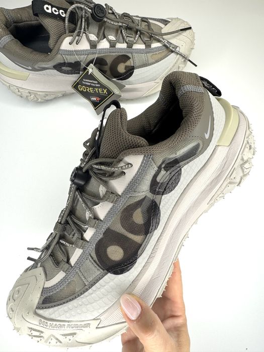 Кроссовки Nike НОВЫЕ - 42 размер в НАЛИЧИИ