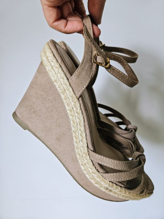 Sandały na koturnie/Espadryle rozm. 39