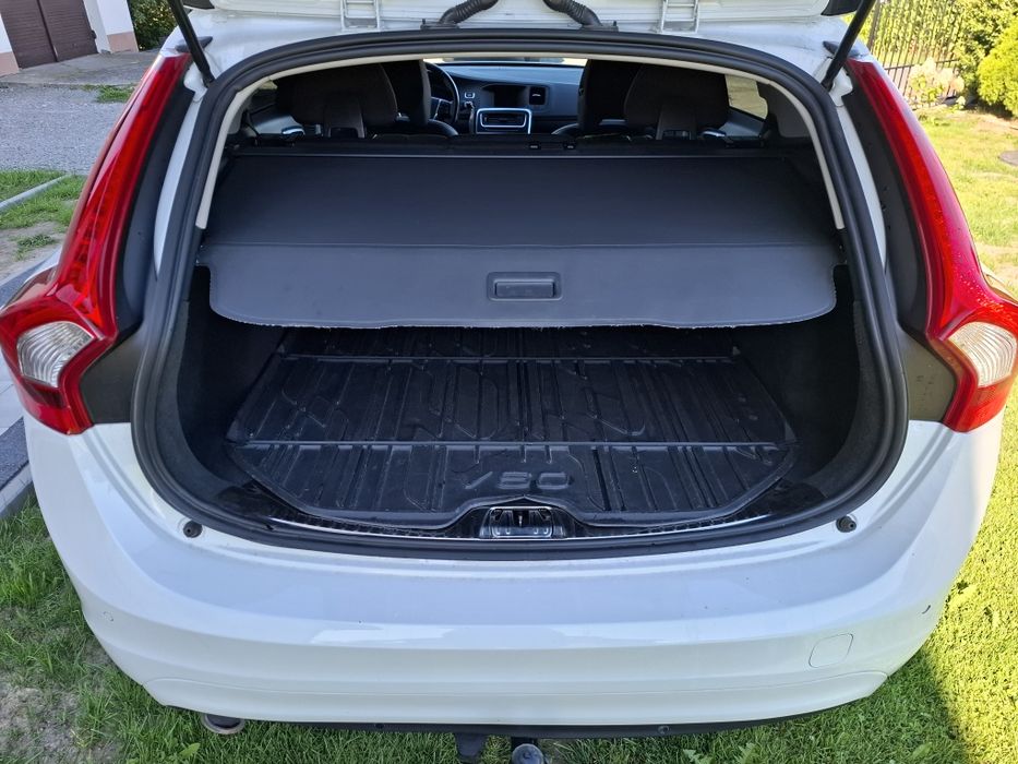 Volvo v60 lift Ekonomiczny Zadbany Serwisowany