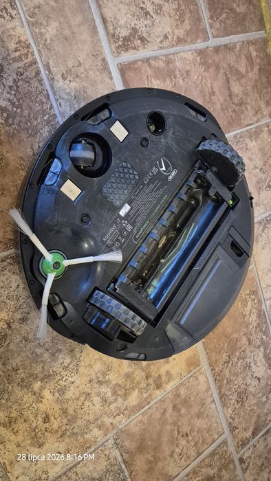 Irobot i7+ na czesci uszkodzony
