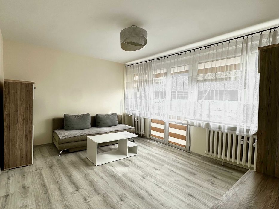 2 pokoje, 38, 3 m², wysoki blok, 8 piętro, winda