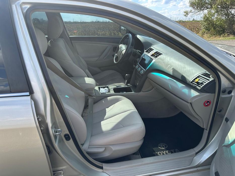 Продам авто toyota camry 40