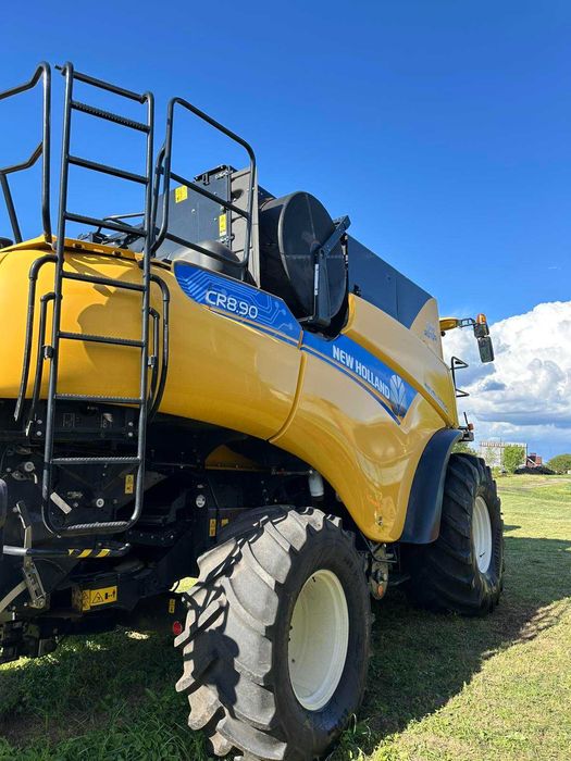 Комбайн NEW HOLLAND CR8.90 + жатки 9м 8P30VA Varifeed,  ZAFFRANI модель 940N